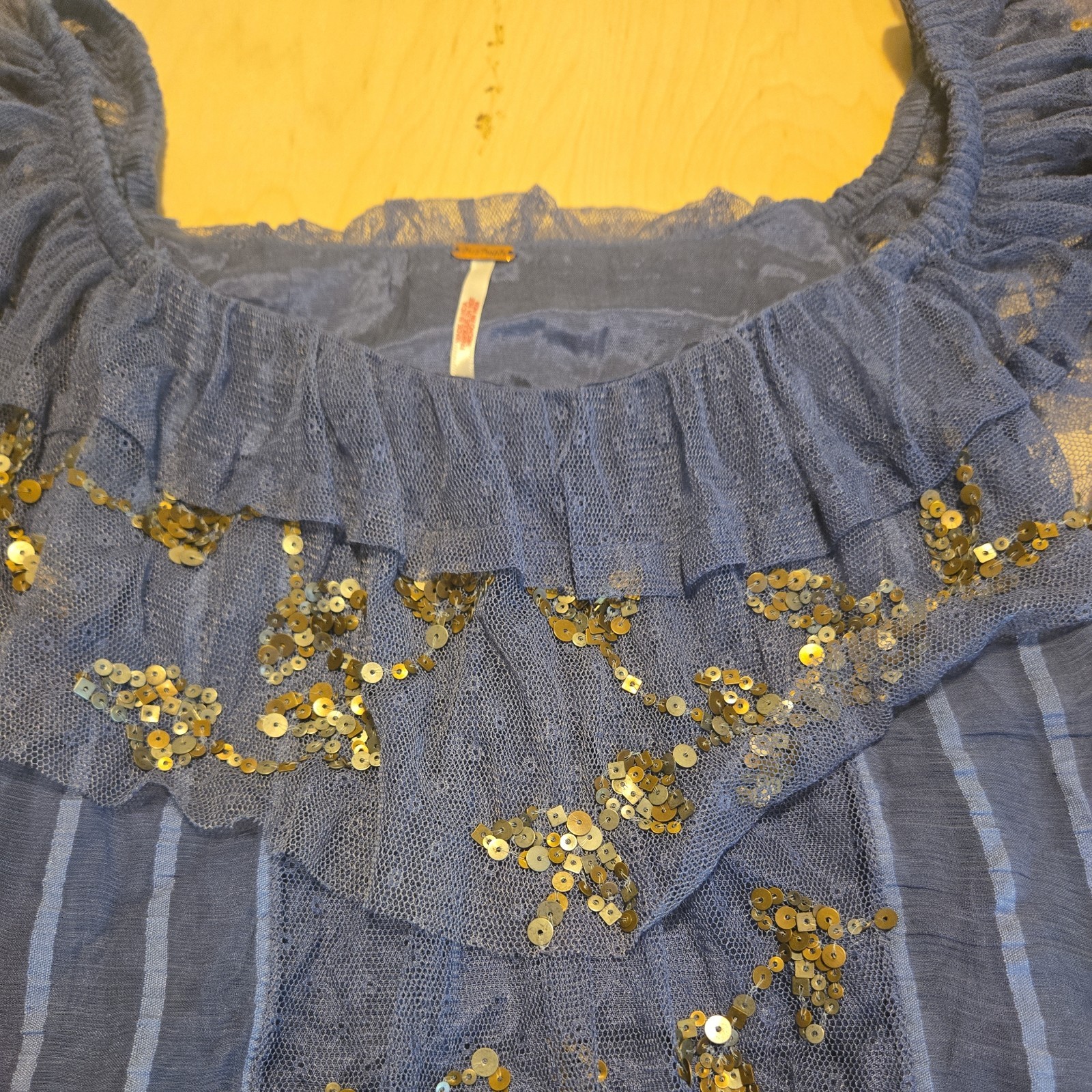 Msrp $168 Nwt Free People Wild Moon elisas Sequin Boho Blouse Sz M Blue Ruffle