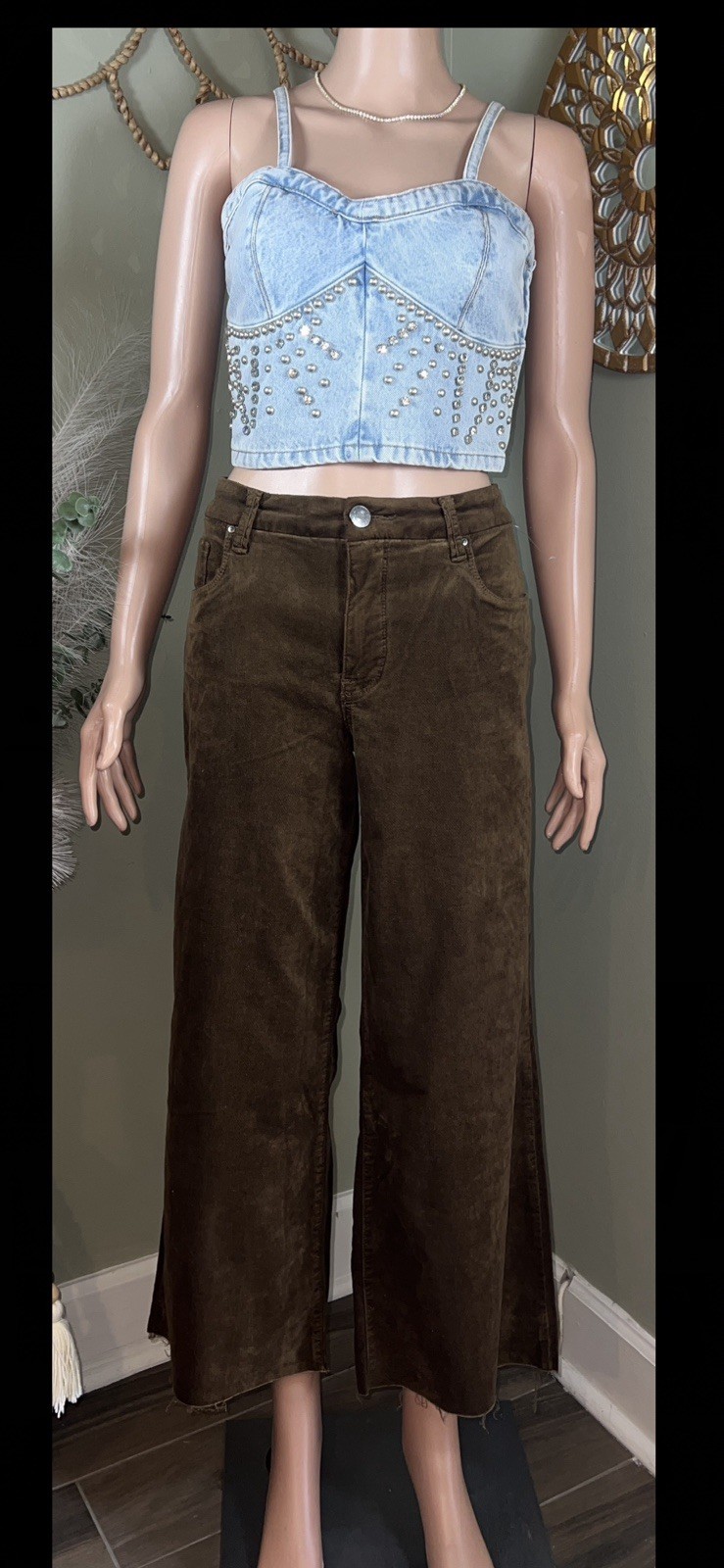 NWT BLANK NYC Light Wash Starstruck Embellished Denim Crop Top MED Festival Hot