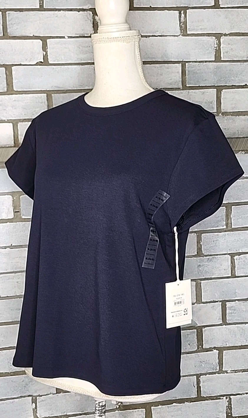 NWT Free Assembly Womens Short Cap Sleeve T-Shirt Tee Size XL Darkest Navy
