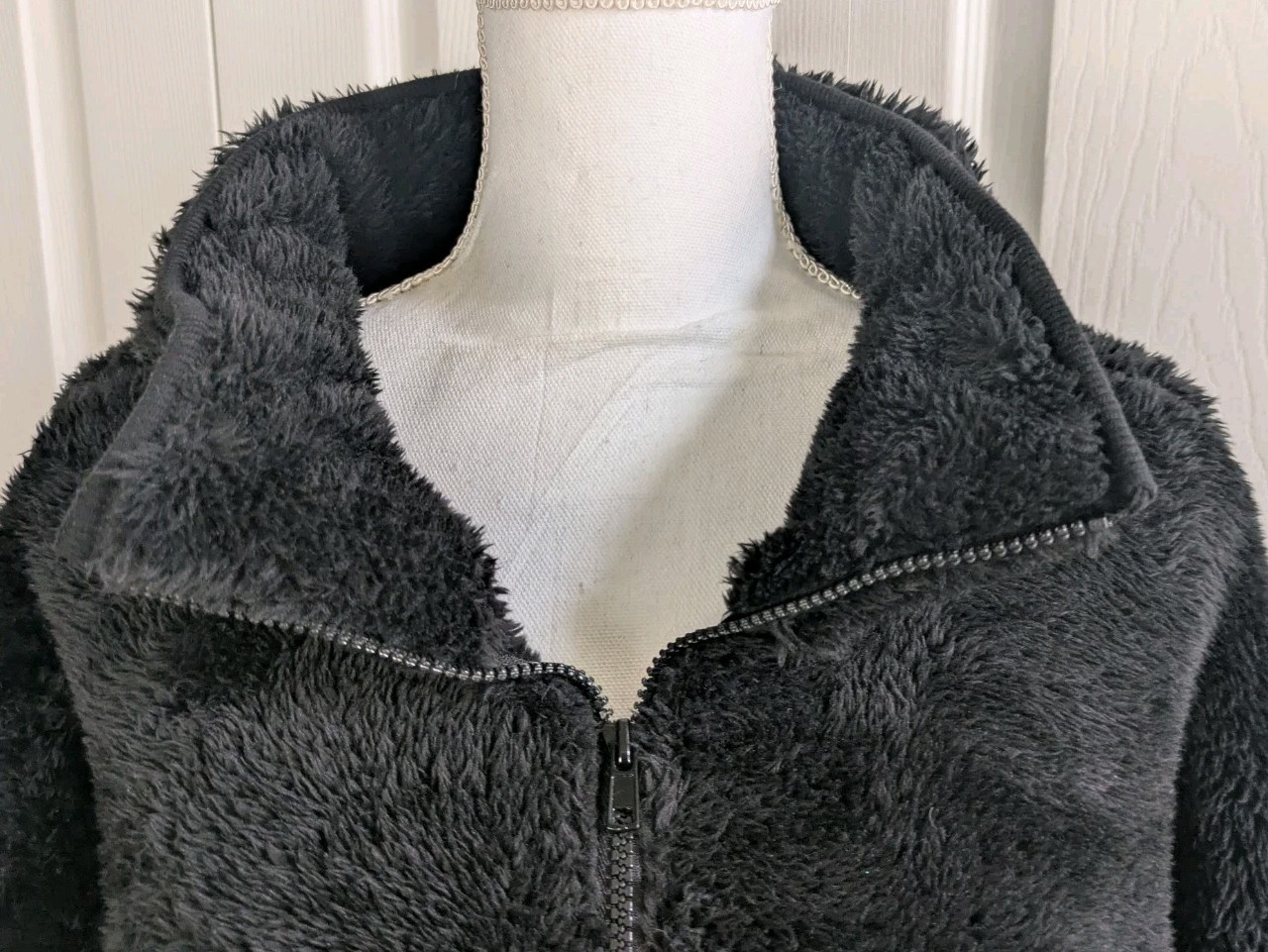 1/2 Zip Pullover Sweater Sz Small Solid Black Fuzzy Soft Oversized Lularoe Nancy