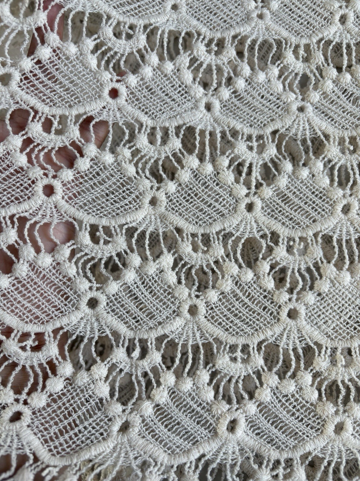 Yaira Cream Crochet Lace Long Sleeve Top Blouse Pom Pom Trim Size L 100% Cotton