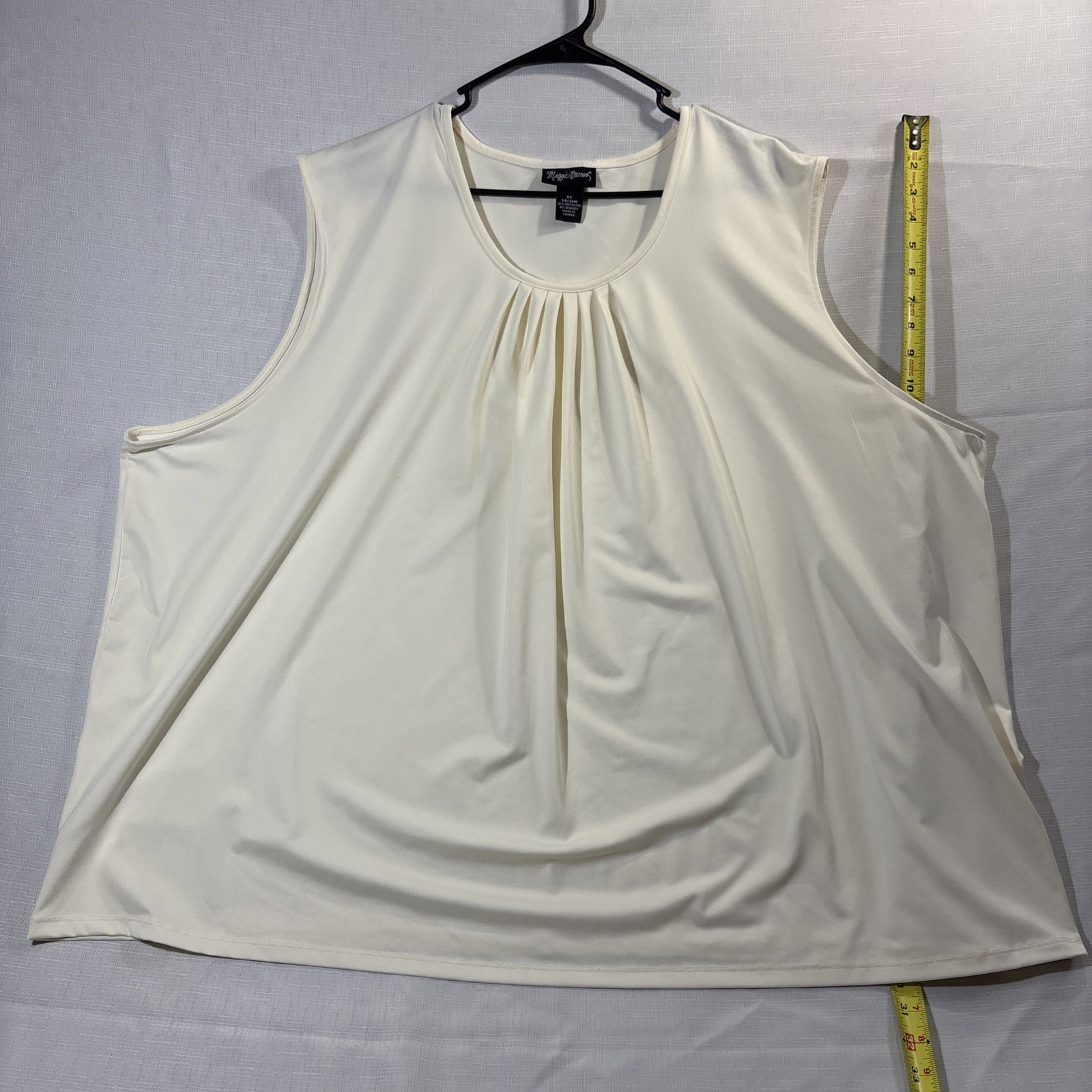 Maggie Barnes Women’s 5X 34/36W Pleated Ivory Blouse Sleeveless Tunic Tank