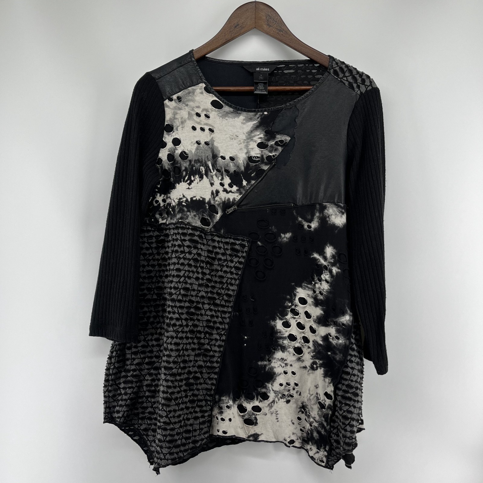 Ali Miles Top Women Small Black Faux Leather Blend Artsy Art to Wear Shirt FLAW
