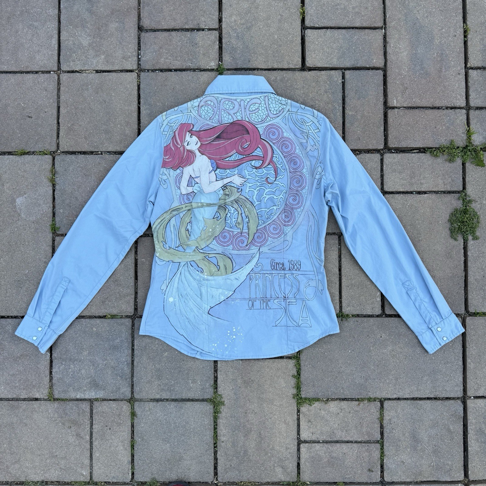 Disney Store Princess Ariel Snap Button Blouse Long Sleeve Little Mermaid Medium