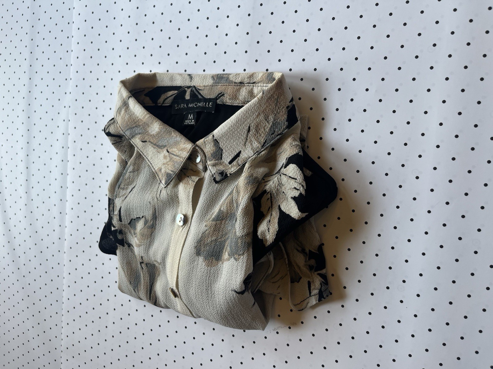 Sara Michelle Floral Button Up Blouse Black Beige Resortwear Oversized Top Med