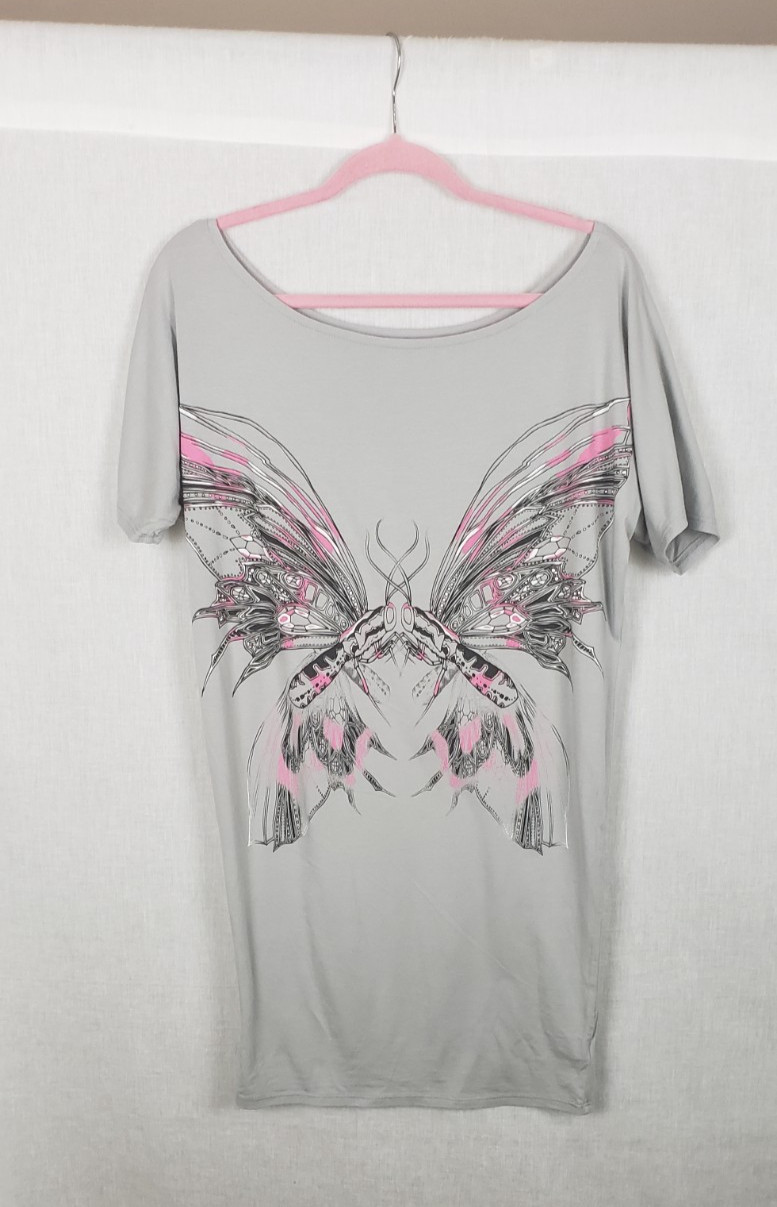 Key Closet Womens Butterfly Moth Tee Shirt M Gray PinkY2K Casual Whimsigoth USA