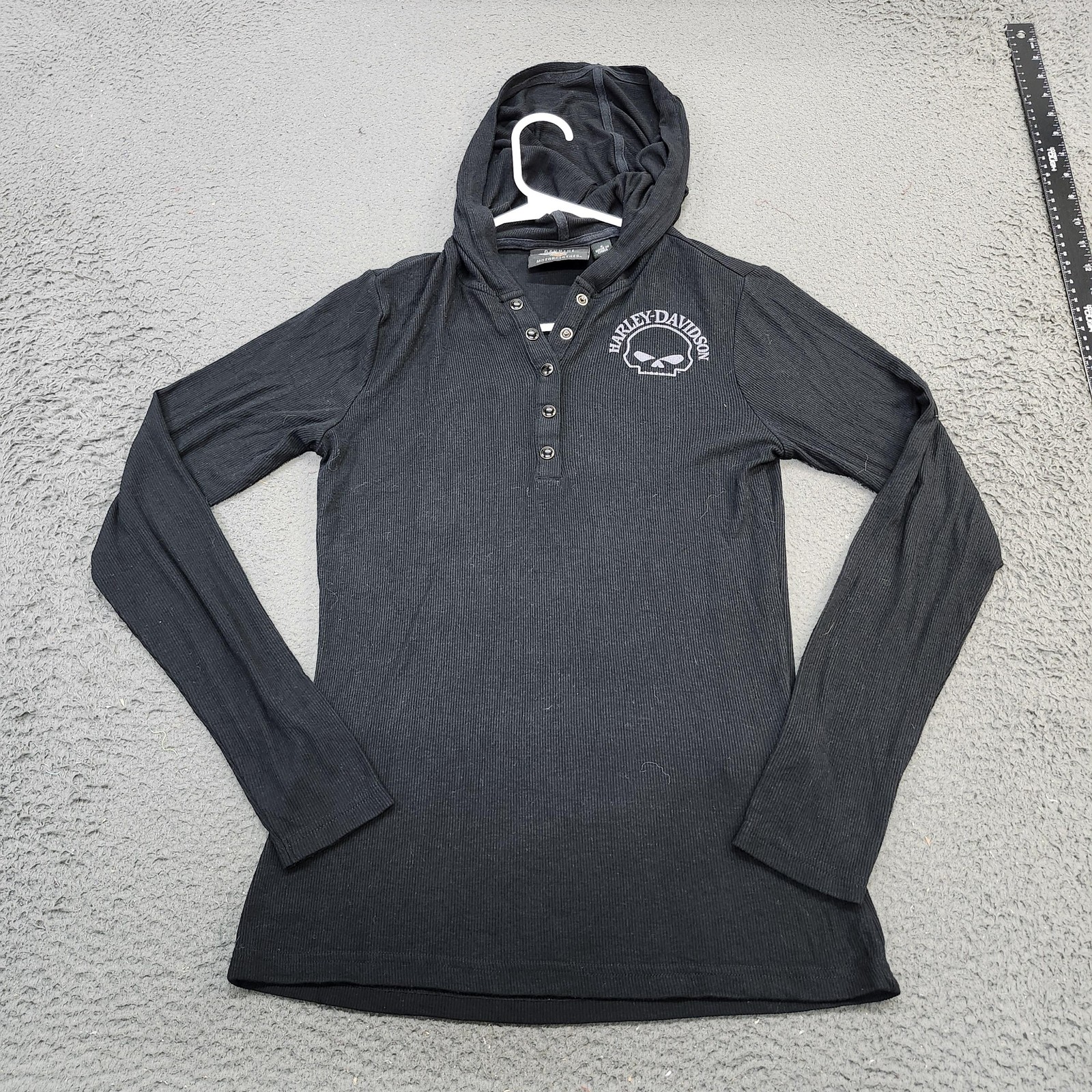 Harley-Davidson Shirt Womens Small Black Henley Hooded Skull Graphic Top