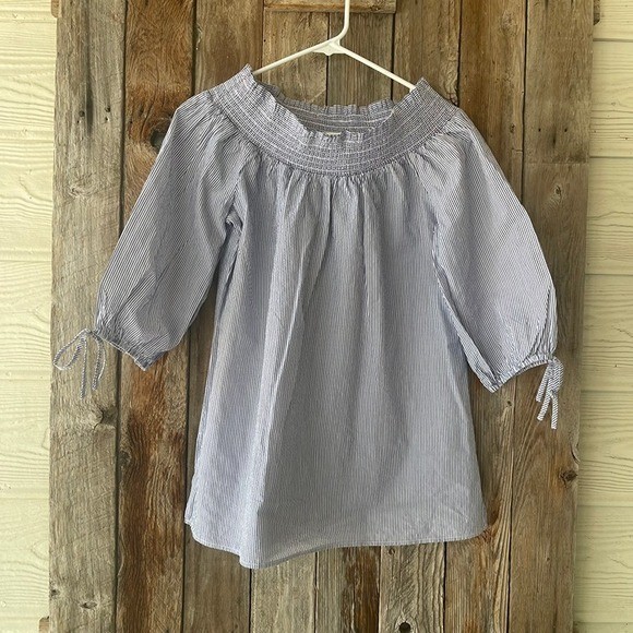 Melissa Paige Blue & White Striped Blouse Smocking Seer Sucker Medium 3/4 sleeve