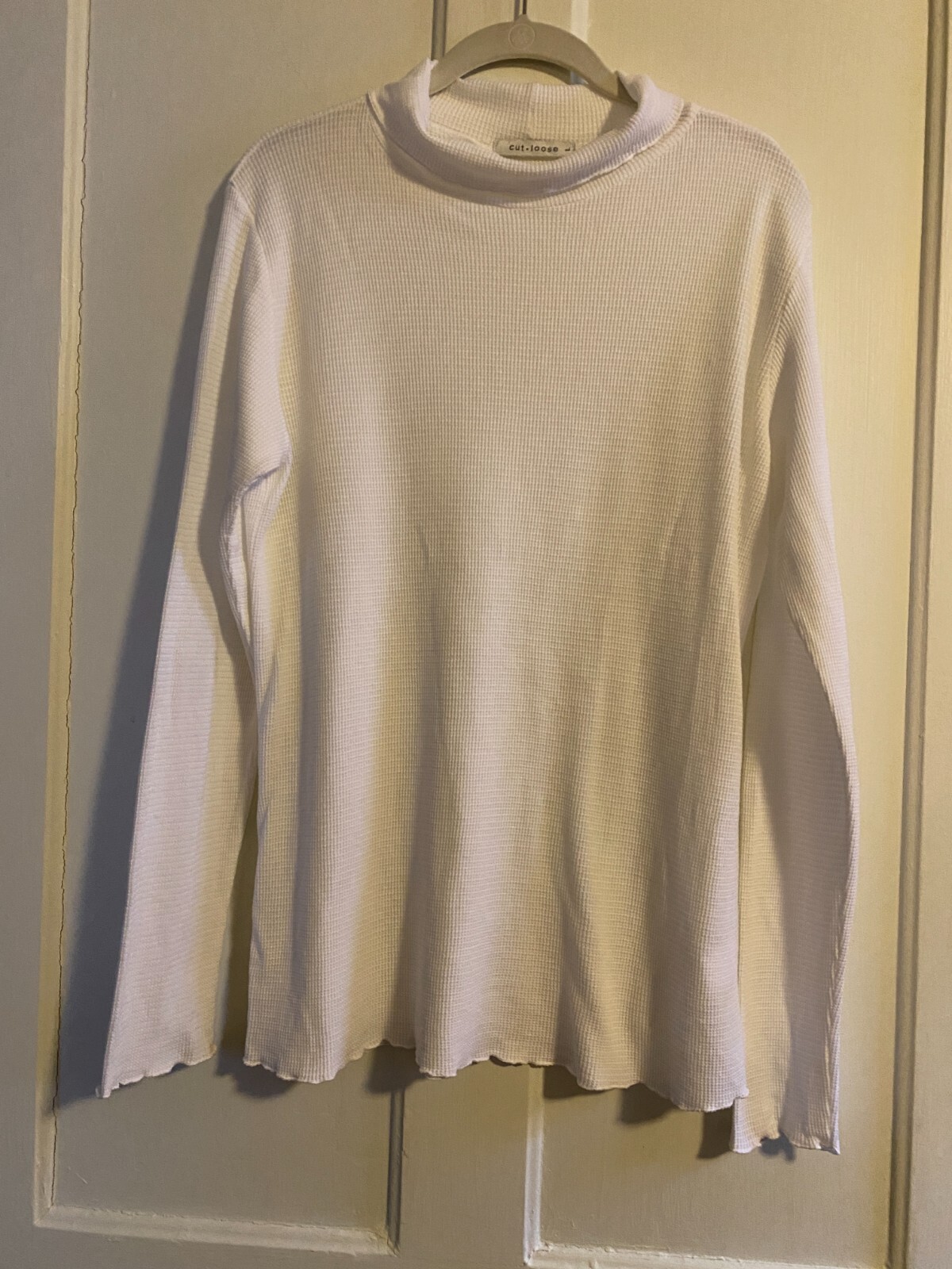 cut loose ~ waffle weave mock turtle tee ~ l/s ~ cotton tencel blend ~ white ~ L