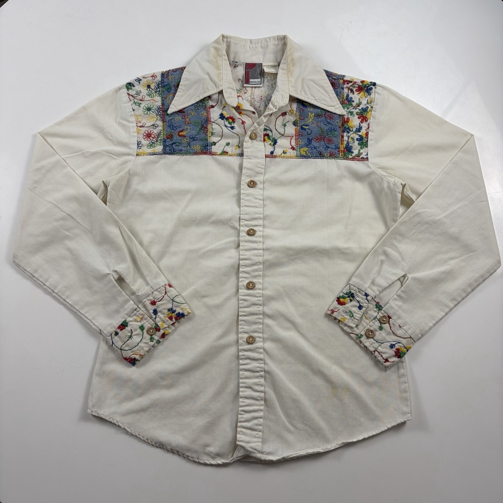 Vintage White Embroidered Shirt Womens Medium 90s Bread Floral Flowers Hippie