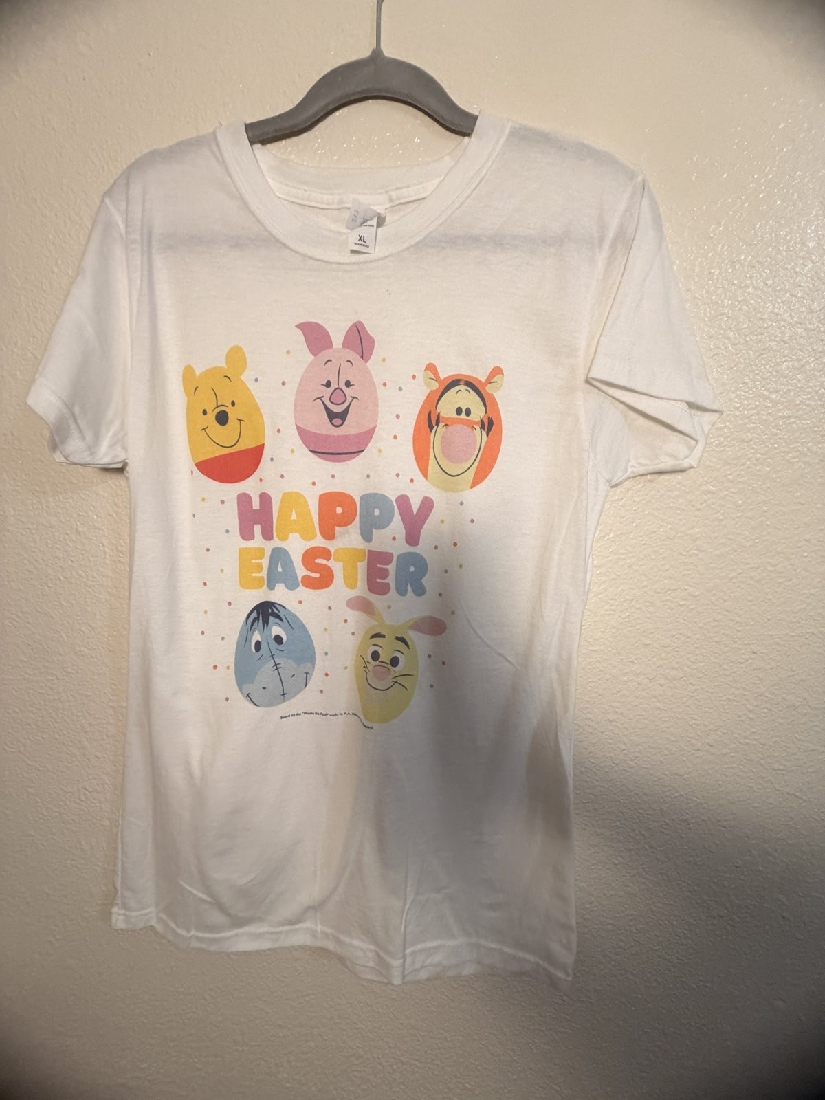 Disney Winnie the Pooh Happy Easter Eggs Graphic Tee Womens XL White