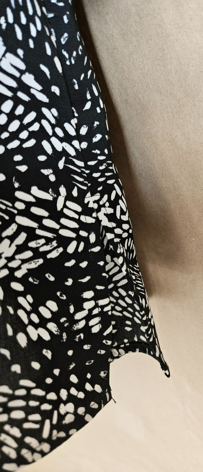 CATHERINES WOMENS BLOUSE BUTTON DOWN 3/4 SLEEVES BLACK AND WHITE SIZE 1X # 4930