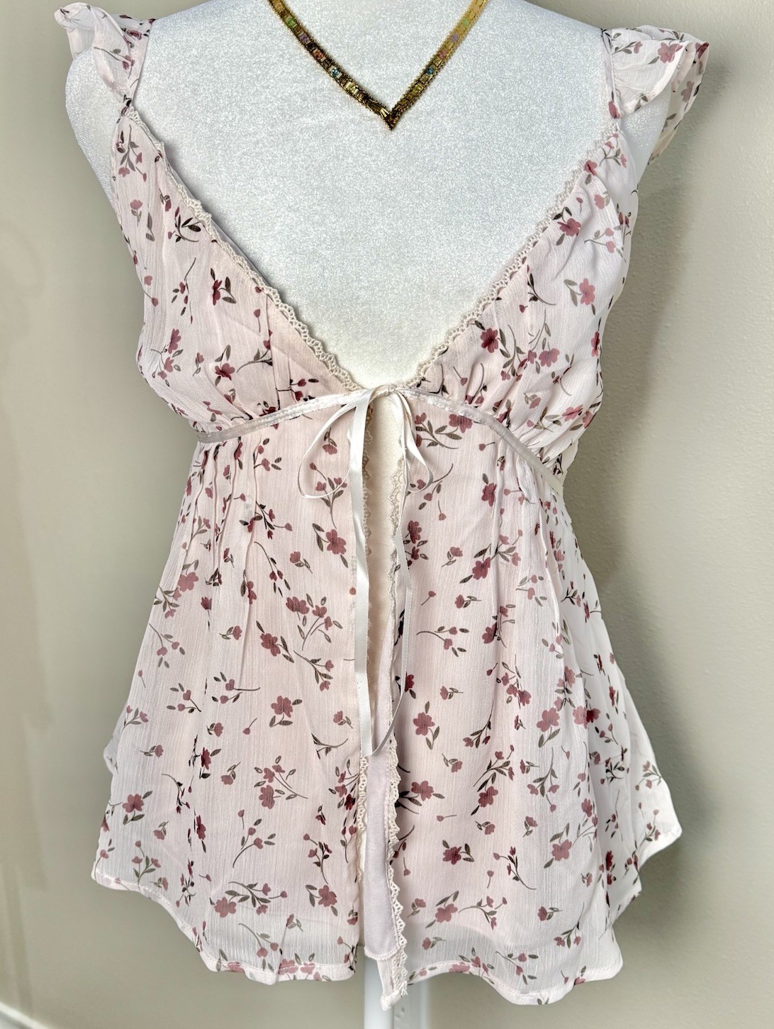 Floral Blush Pink Tie-Front Ruffle Coquette Women’s Large Summer Cami Tank