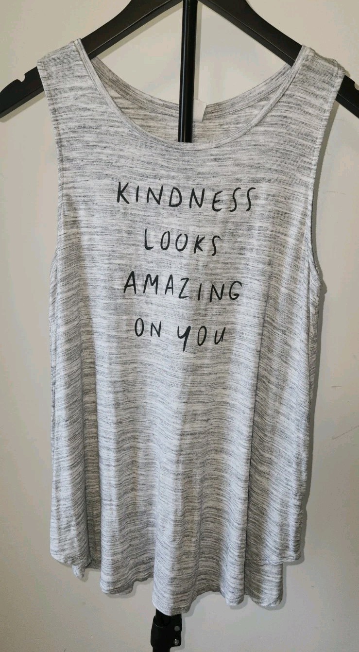 Old Navy Tunic Tank Top Shirt Heather Gray Women’s Small Kindness Look Amazing