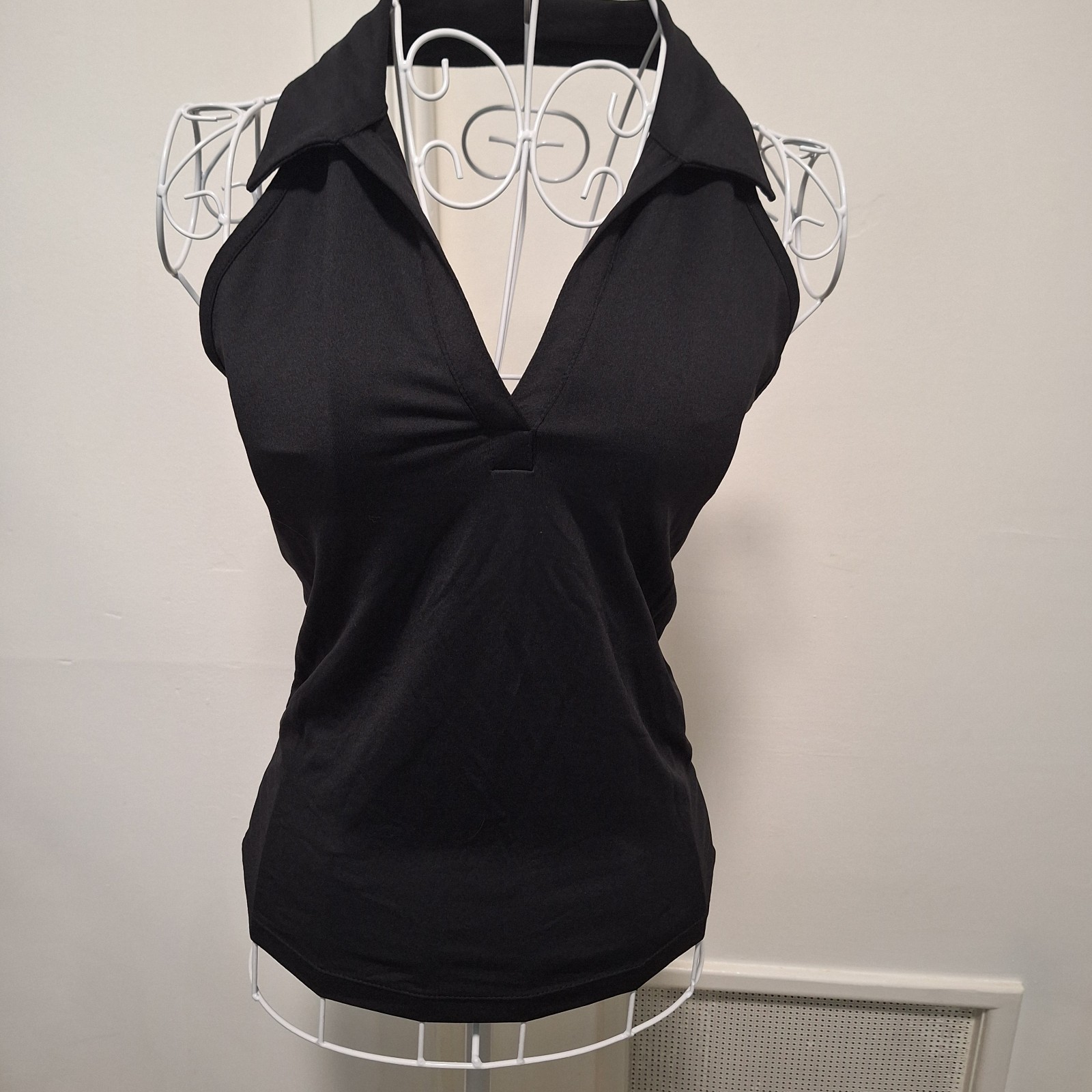 The Limited Stretch Black Women’s Halter Top S