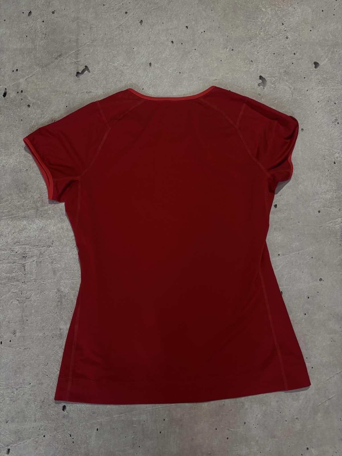 Arcteryx Shirt Womens Size M Red Hiking Outdoors Stretch Logo