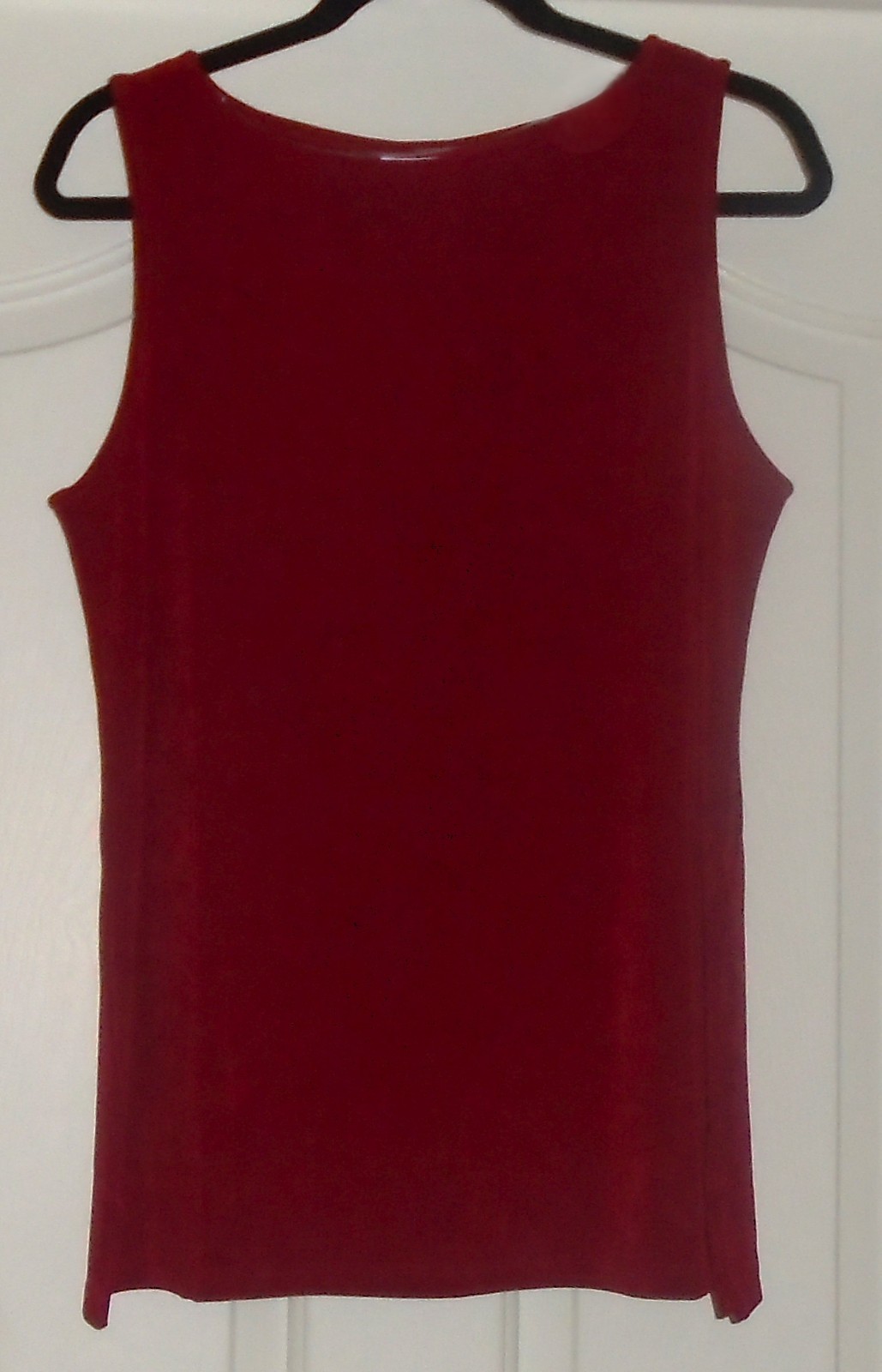 Chico’s TRAVELERS SIDE SLIT TANK Sz 1 Medium 8 10 Deep Red Allure Bateau NWT $60