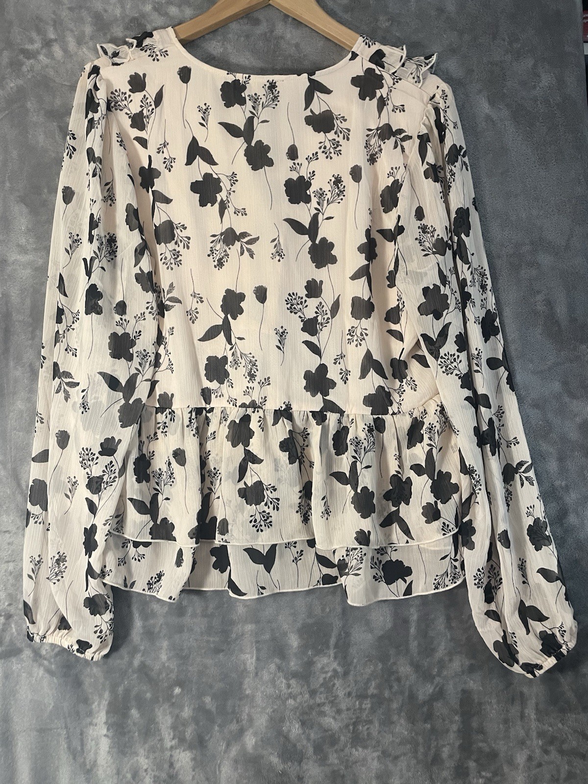 TAMARA H PINK Printed Yoryu Floral Silhouette Top Size Large