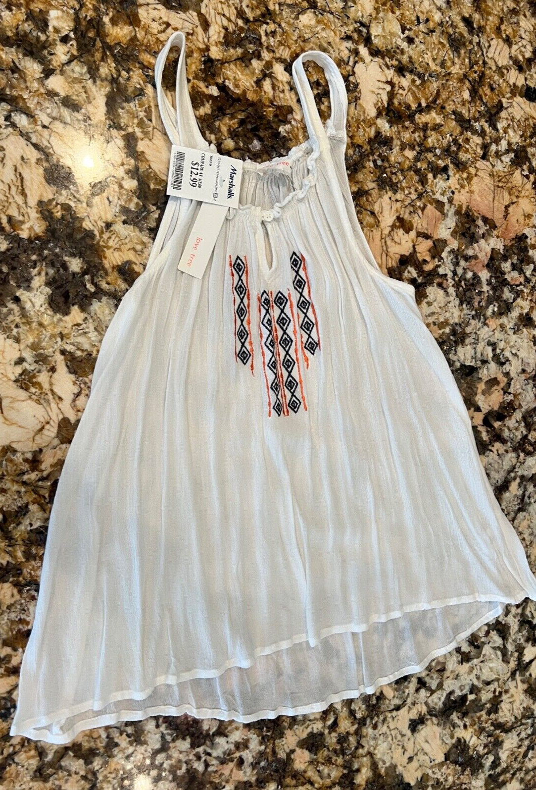 New With Tags Love Tree Happens Women’s Tank Top Large White Flowy