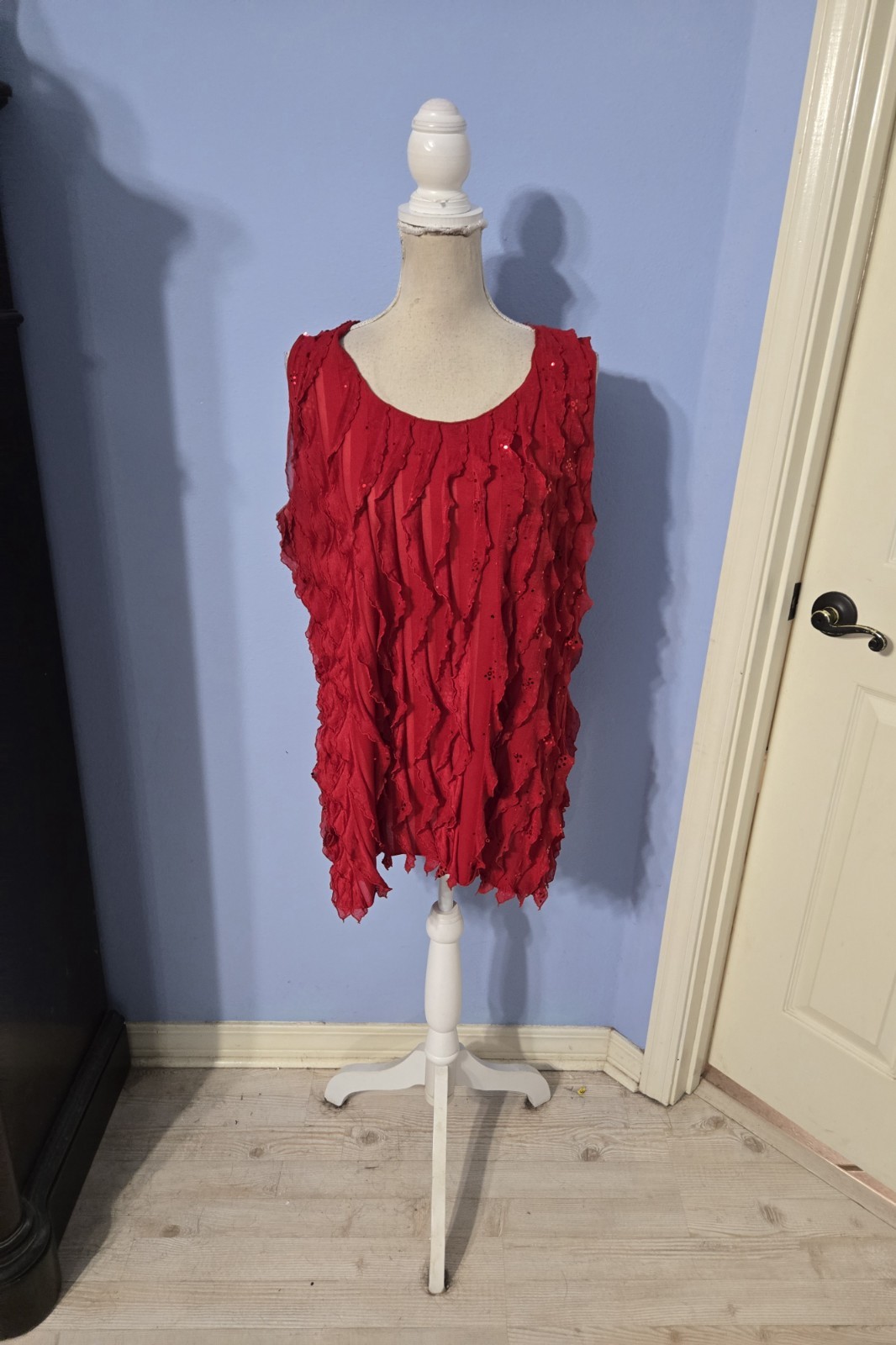 Sunny Taylor Size 1x Blouse Womens Red Sleeveless Ruffle Sparkle