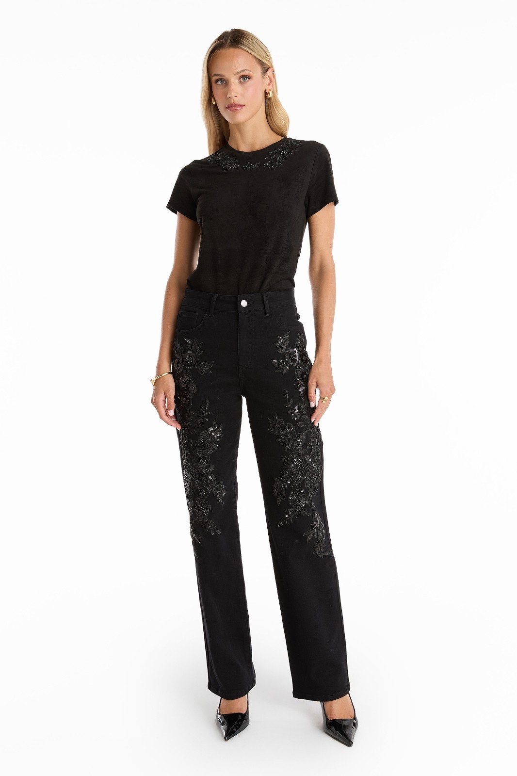 Amaya Floral Sequin T-Shirt – Black THE NOLI SHOP