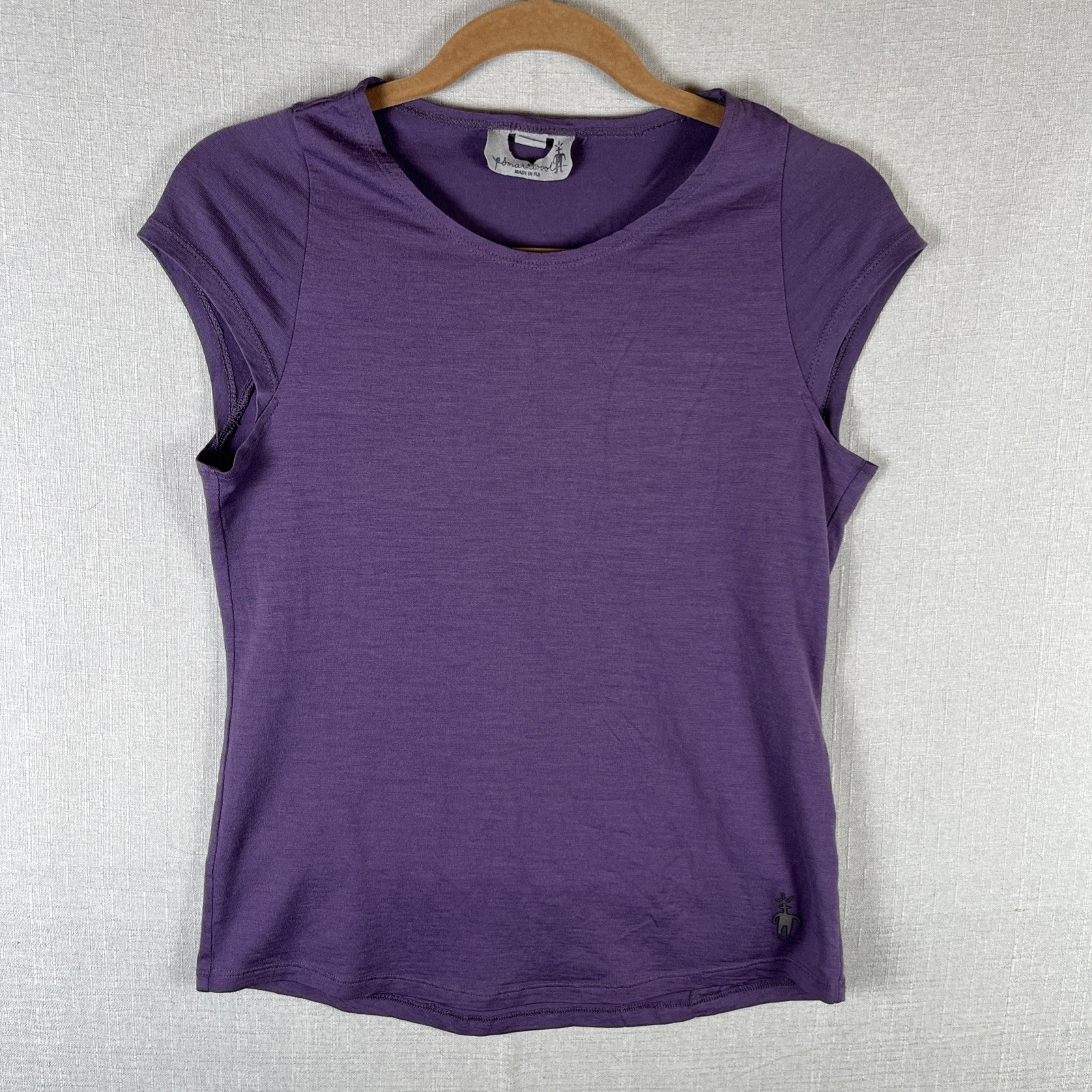 Womens Size Medium Smartwool 100% Merino Purple Short Cap Sleeve T Shirt Casual