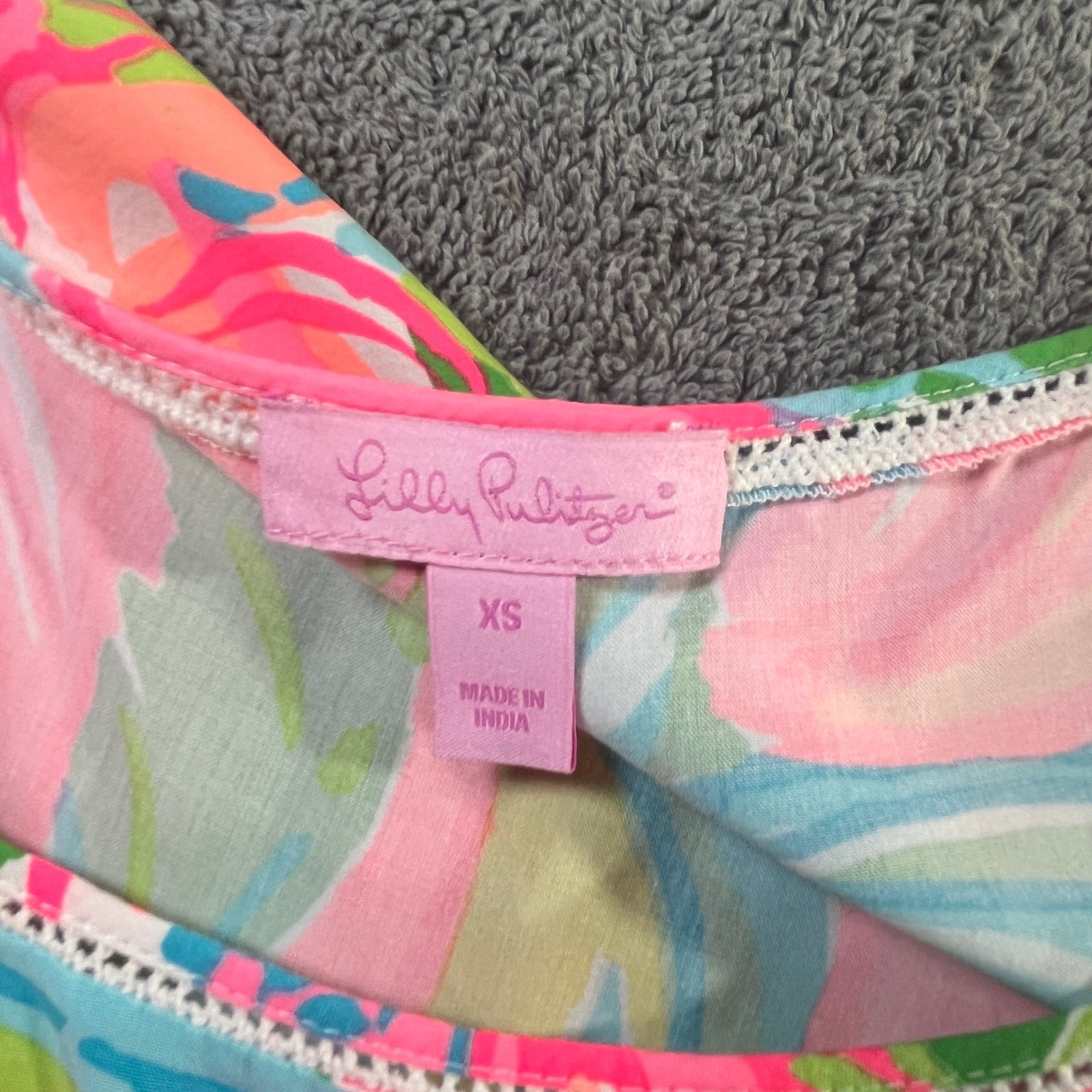 Lilly Pulitzer Tank Top Women XS Pink Green So A Peeling Flutter Racerback Beach