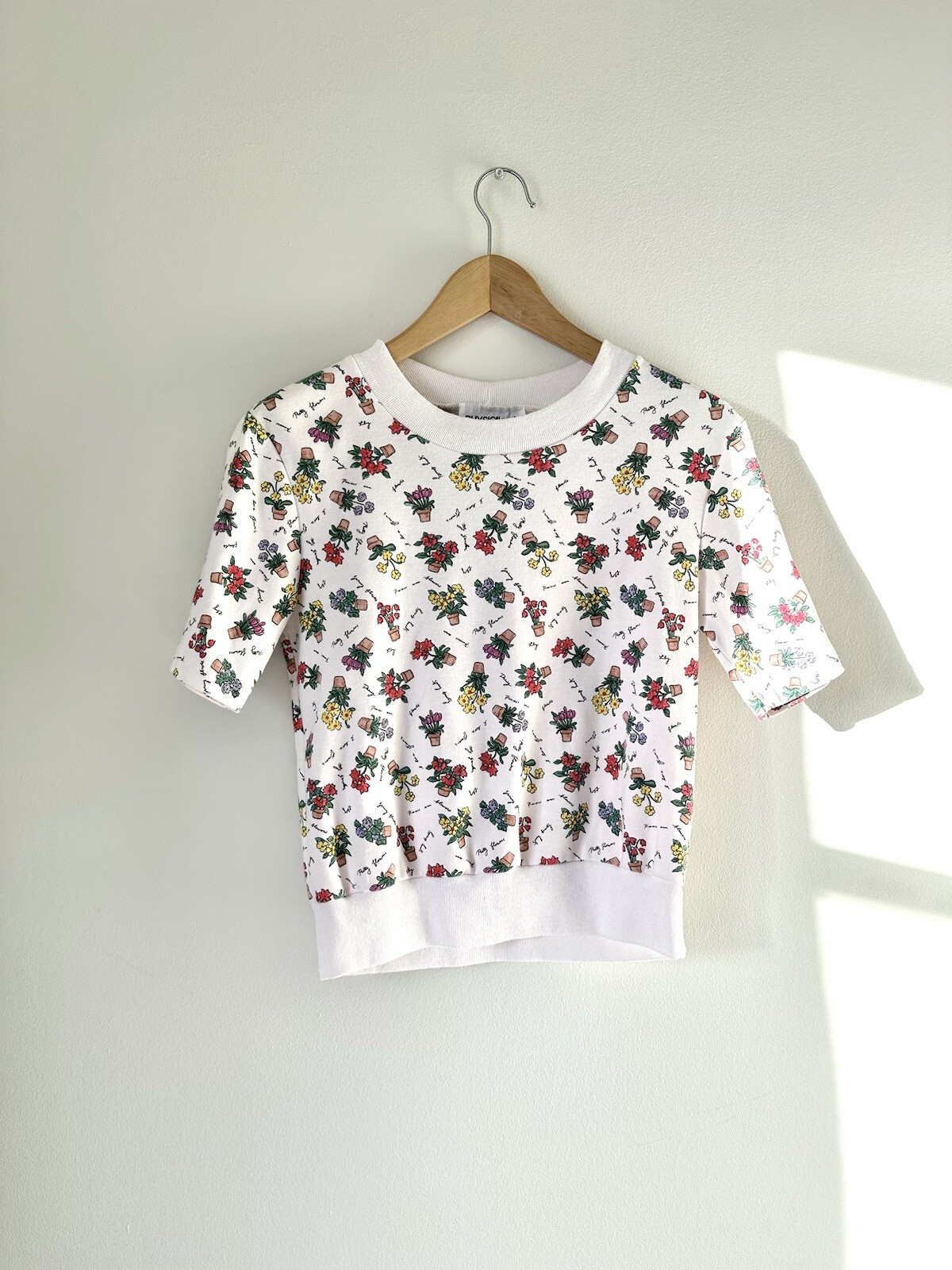 VTG 90s Gardener Flower Pot All Over Print Art To Wear Y2K Novelty Print