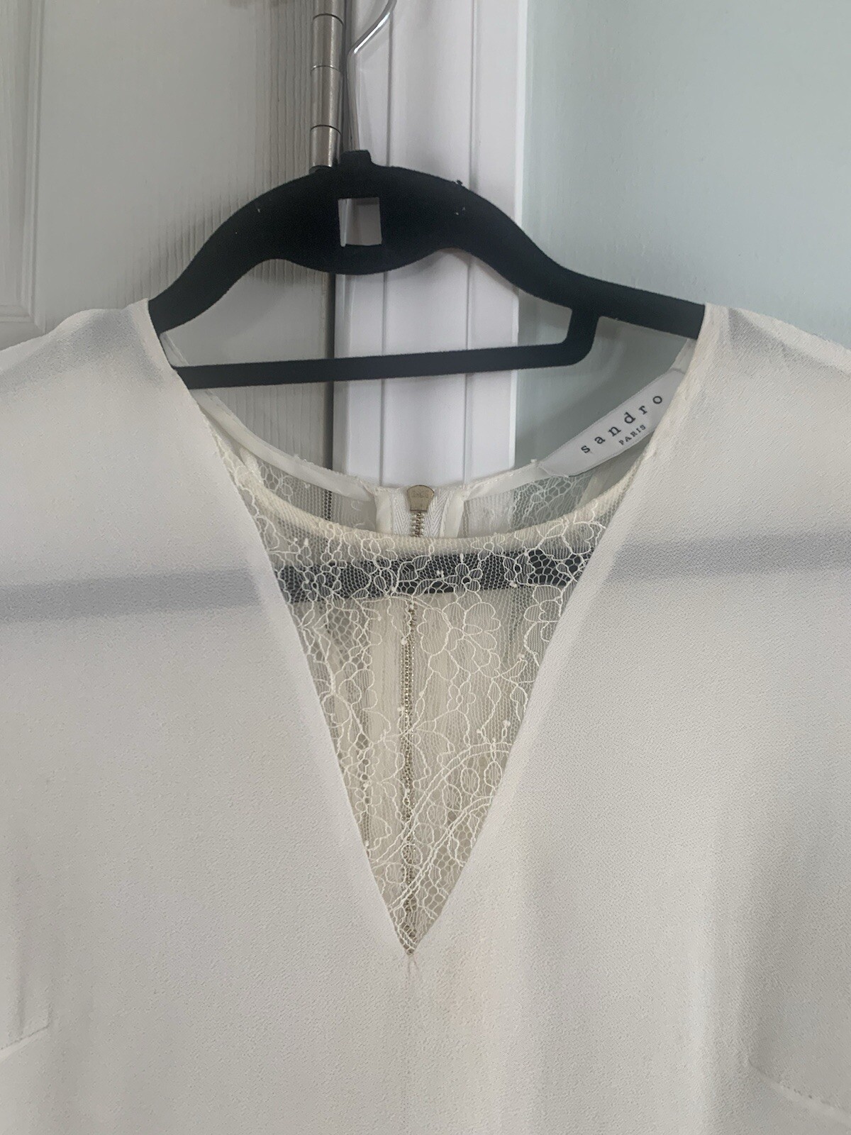 Sandro Paris Designer Woman’s Blouse with Lace Insert Gold Zipper In Back Sz Sm