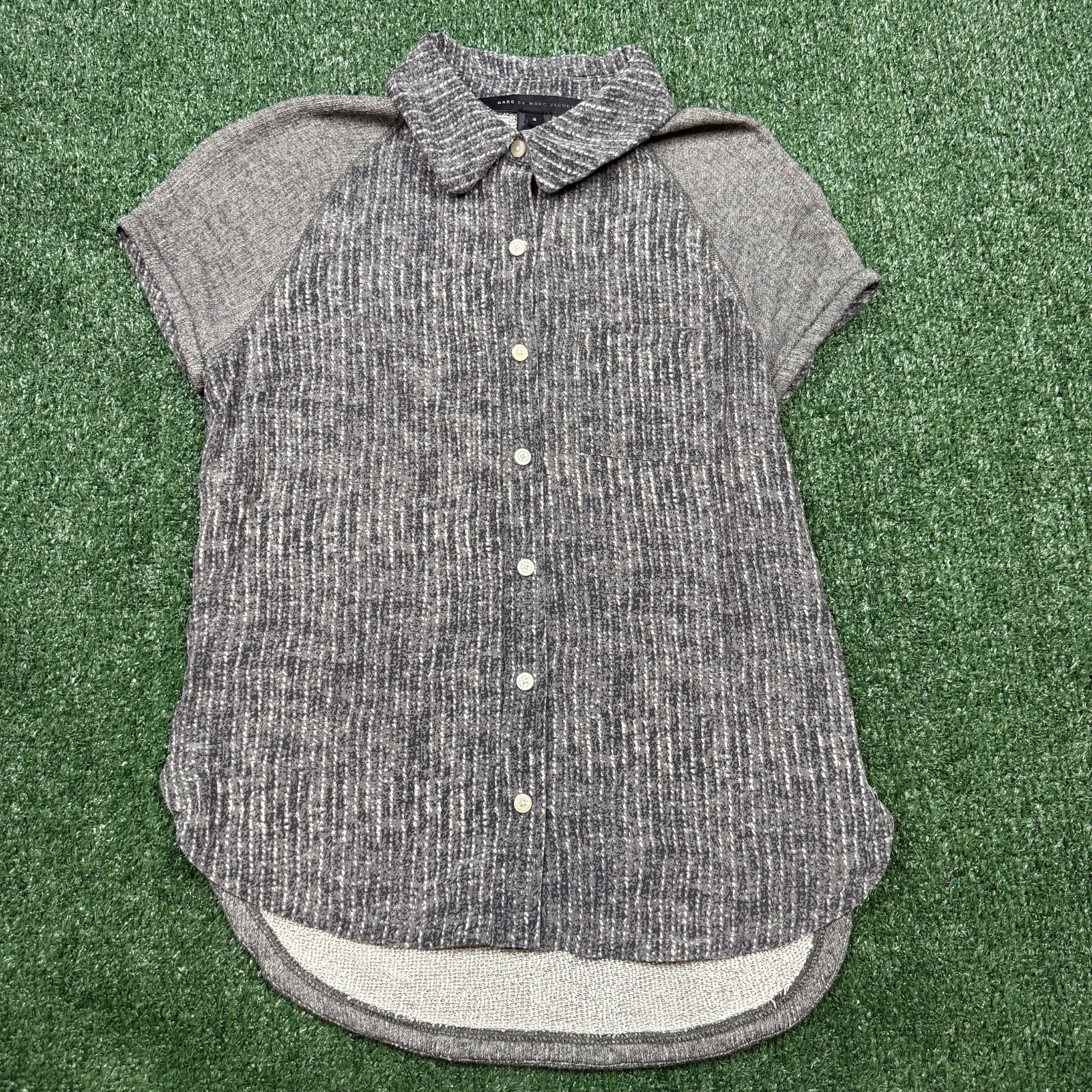 Marc By Marc Jacobs Button Up Shirt Women’s Size S Gray Short Sleeve Designer