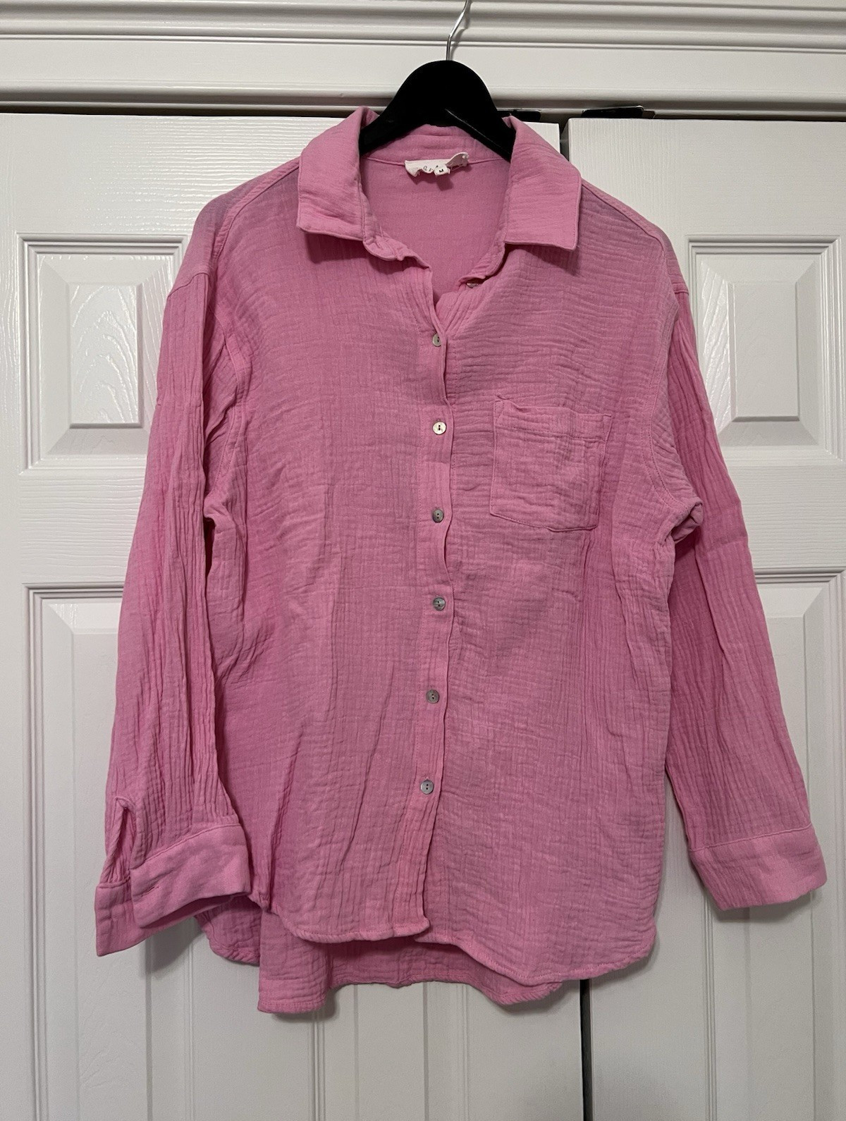 la february Women’s M Pink 100% Cotton LS Collared Button-Up Pocket 1105T
