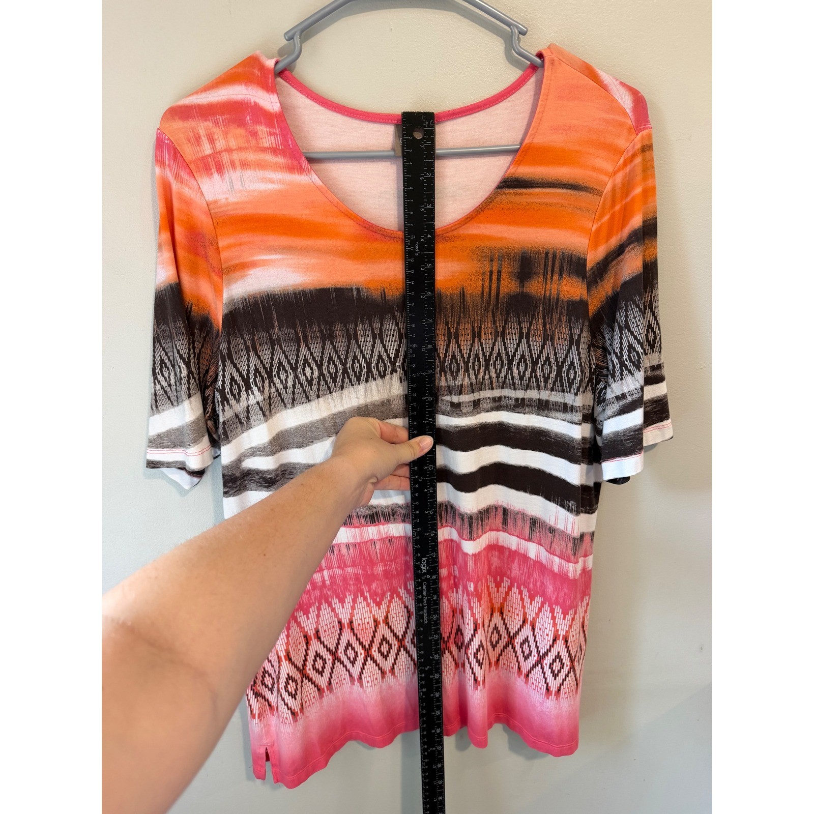 Chico’s Women Orange Pink Abstract Geometric Print Short Sleeve Top Size 2 L