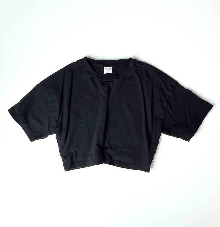 Aritzia Tna Women’s Size XS Short Sleeve Crop TShirt Black 100% Cotton