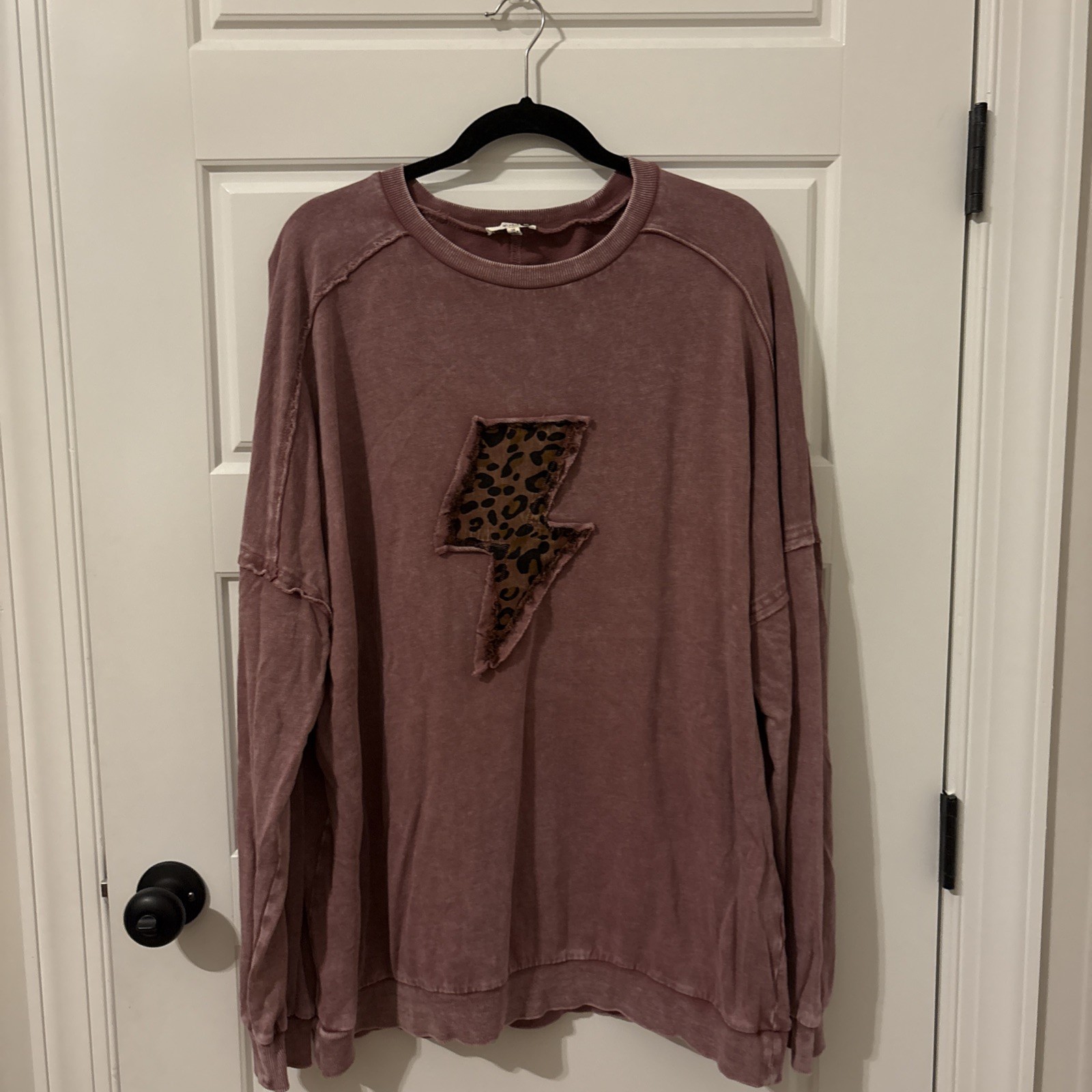 Easel Brand Top – 1X – Item#715