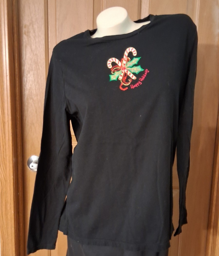 Black Christmas Tee Happy Holidays Long Sleeves Misses Size XXL (20)