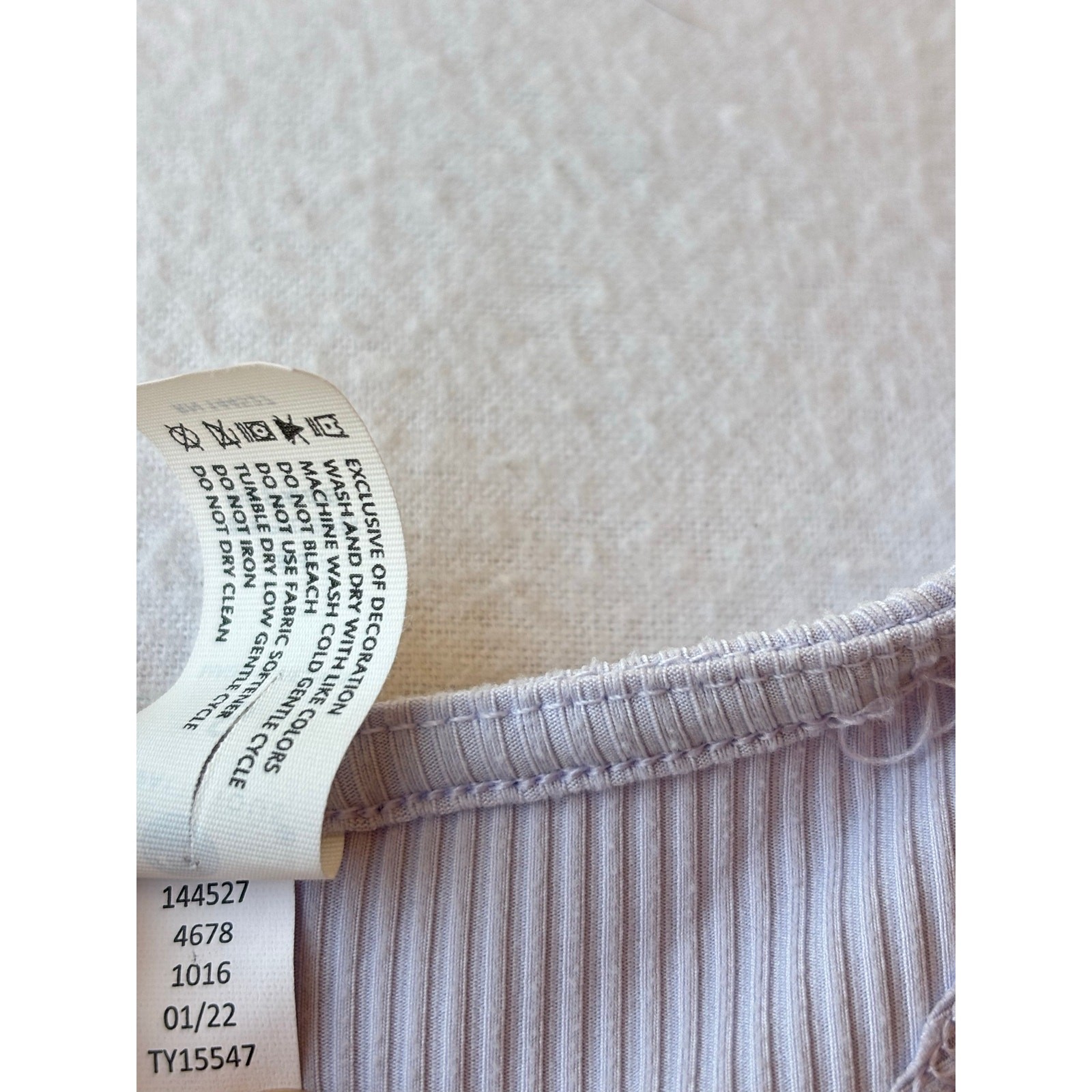 Yogalicious Racerback Tanktop Women’s Size Small Lavender Ribbed Athleisure