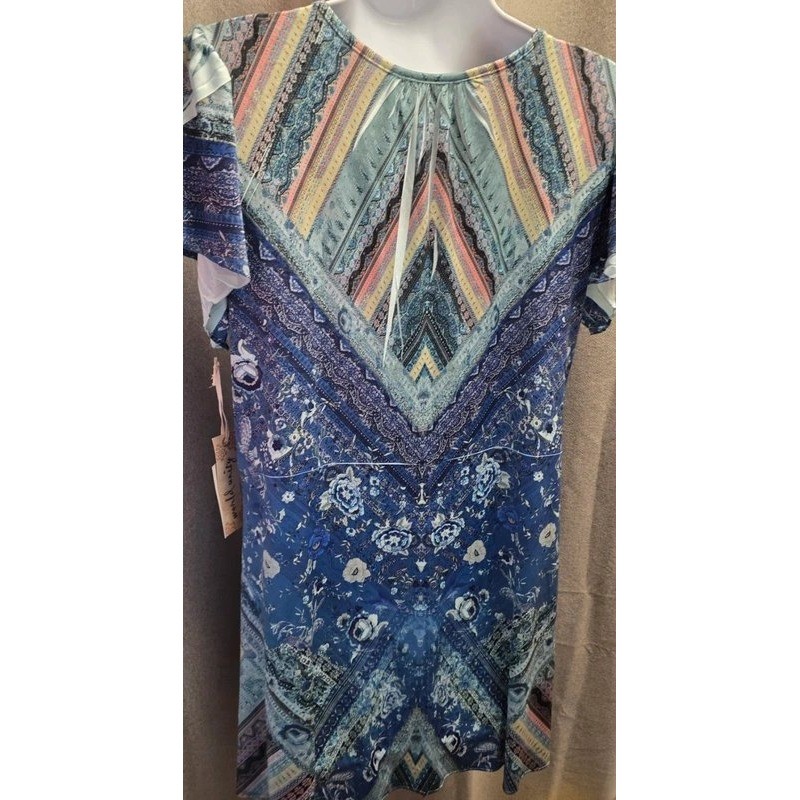 World Unity Womens Large Blue Boho Floral Medallion Sharkbite Tunic Top NWT