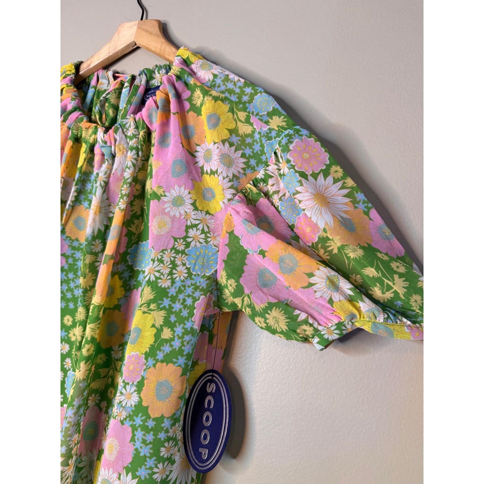 Scoop Womens Floral Puff Sleeve Tie Back Blouse Green Pink Yellow L 12-14 NWT