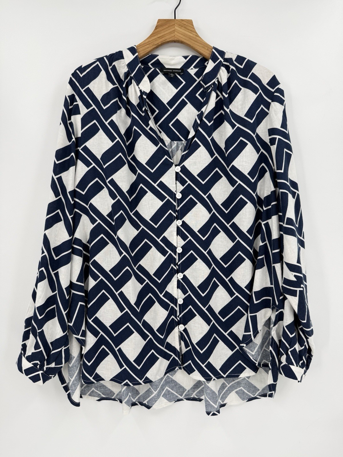 Universal Standard Avalon Linen Blend Blouse in Geometrica Print Size L, 22-24