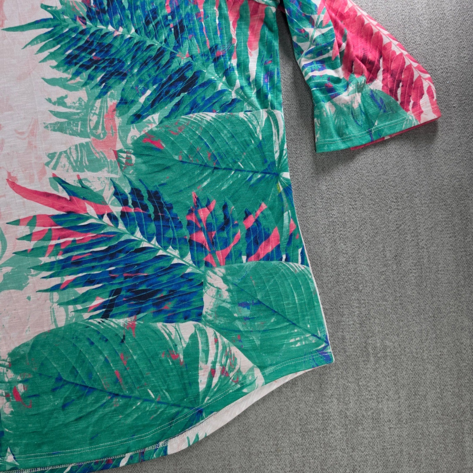 Coral Bay Tropical Palm Top Womens 2X White Pink Teal 3/4 Sleeve Slub Knit Shirt