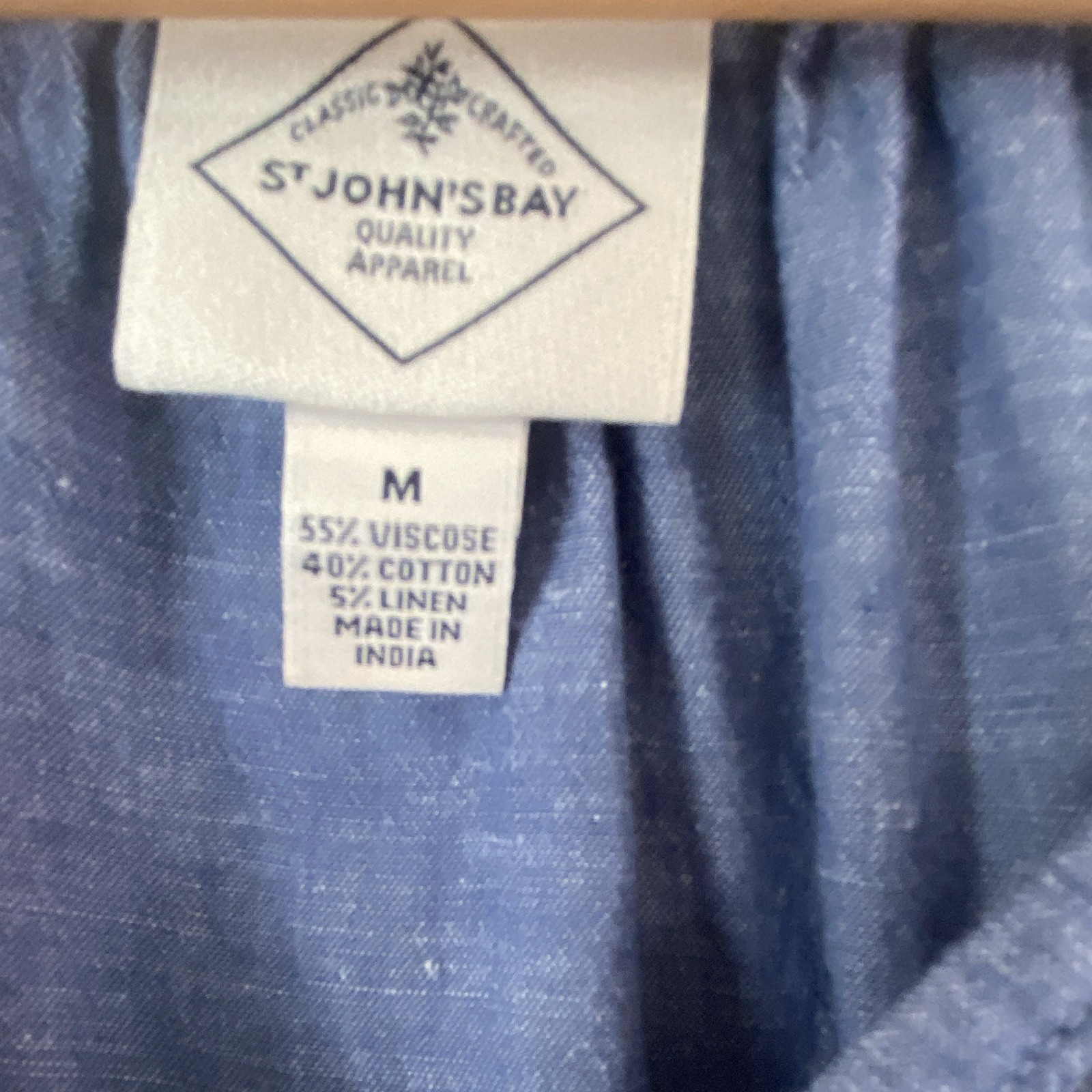 St. John’s Bay Women’s M Blue Cap Sleeve V-Neck Pleated Woven Pullover Blouse