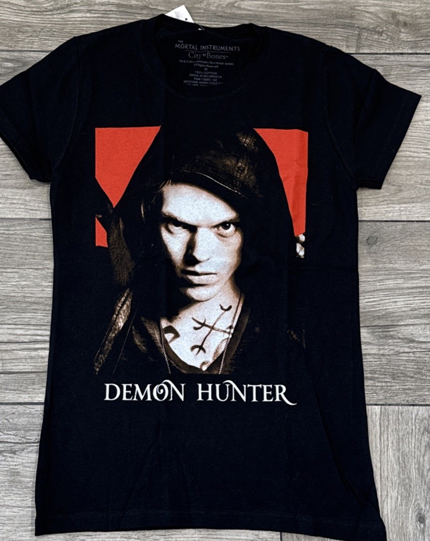 2013 Mortal Instruments City Of Bones Licensed Tee Juniors T-Shirt Size Medium