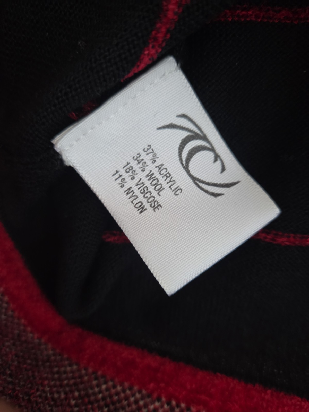 Vintage Country Casuals Black & Red Striped Knit Top – Size M