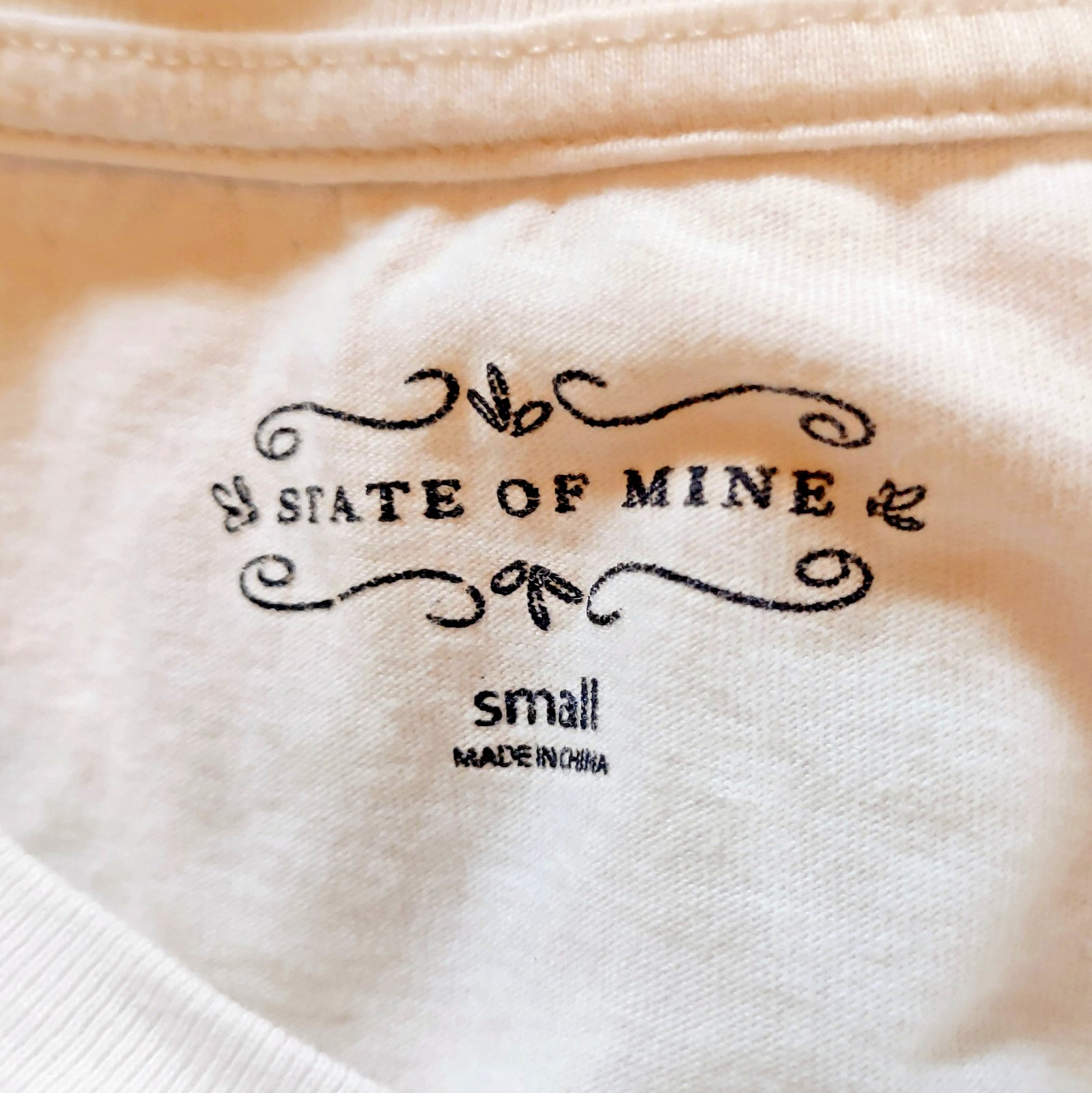 State of Mine Graphic T Shirt Women Small Indiana Flower Market Tee