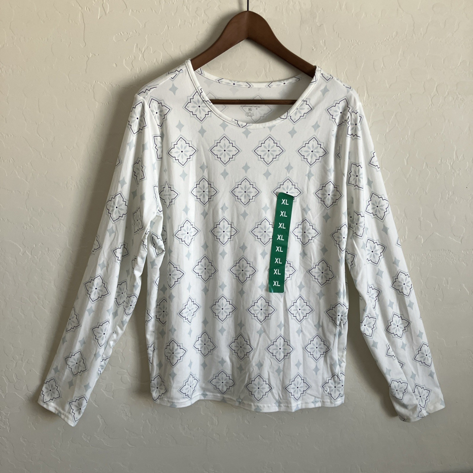 NEW Womens XL Shirt White Long Sleeve Zip Pocket UPF 50 Quick Dry Hang Ten