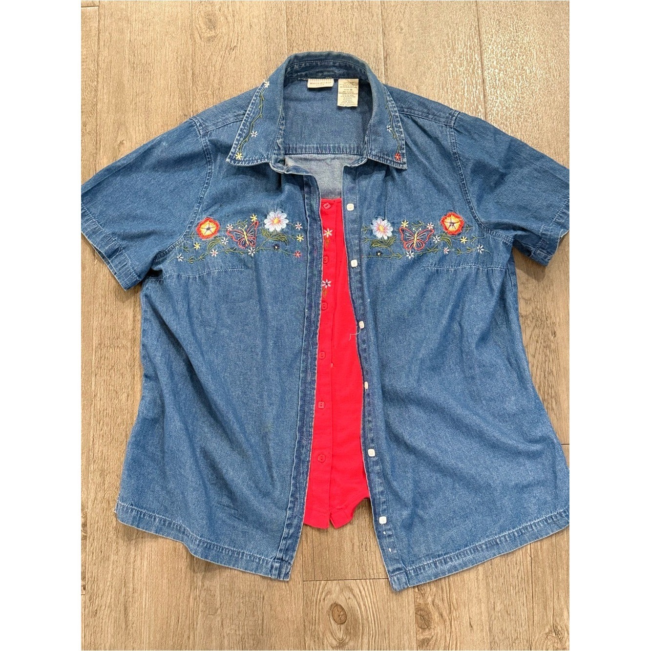 White Stag Denim Button-Up Shirt in Light Blue Built in Red Vest Cardigan