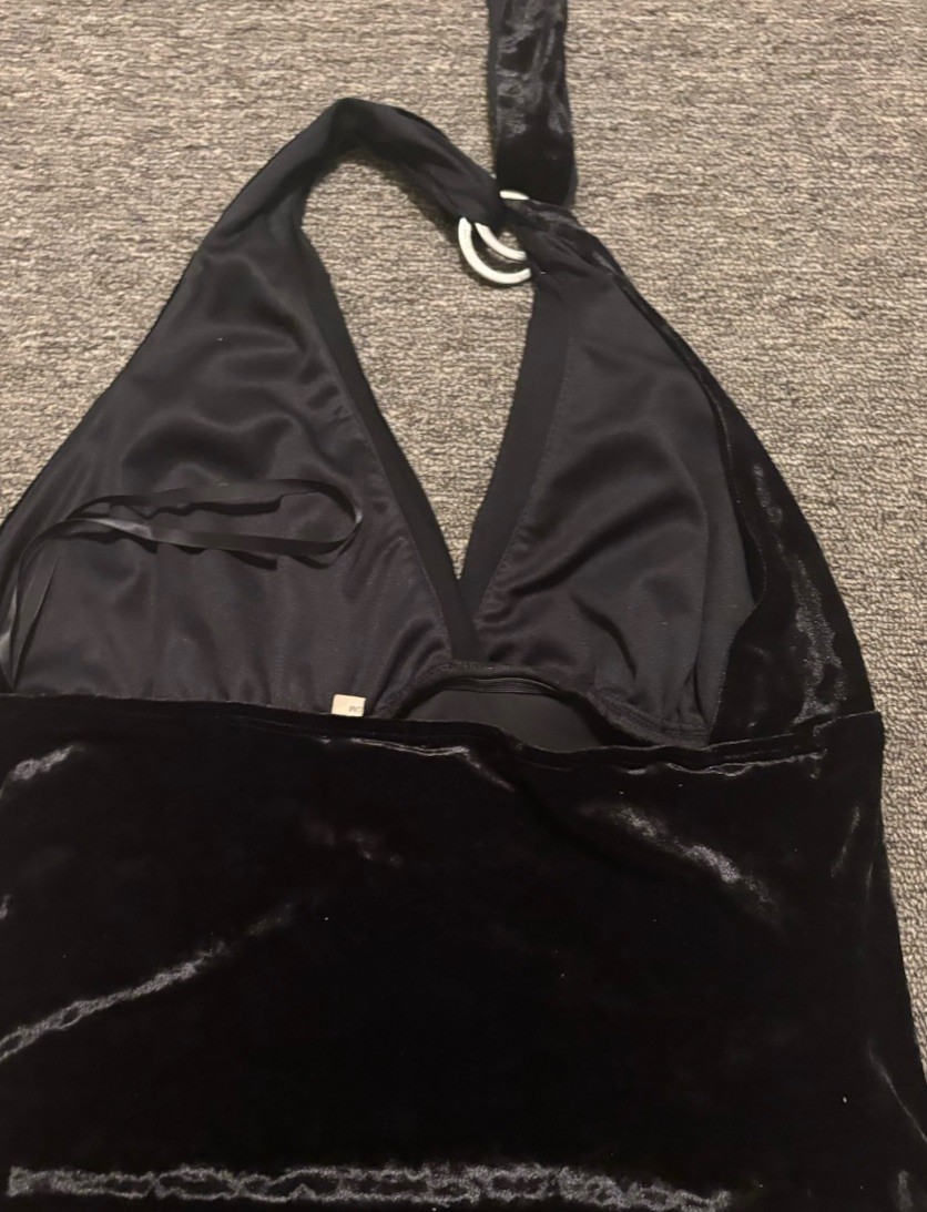 Y2k Cache Medium Black Velvet Halter Tank Top