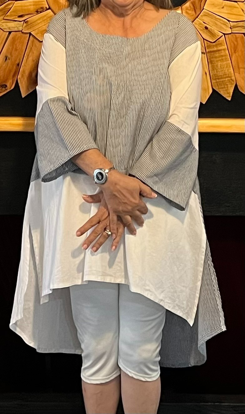 Kaktus Tunic Top White & Gray Stripe Combination Size XL