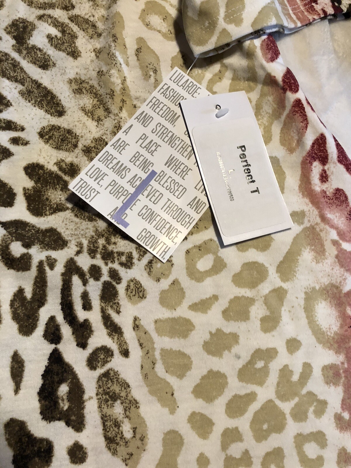 Lularoe Perfect T Animal Tan/White/Brown/Red Cheetah Unicorn Tunic 8/14 Small
