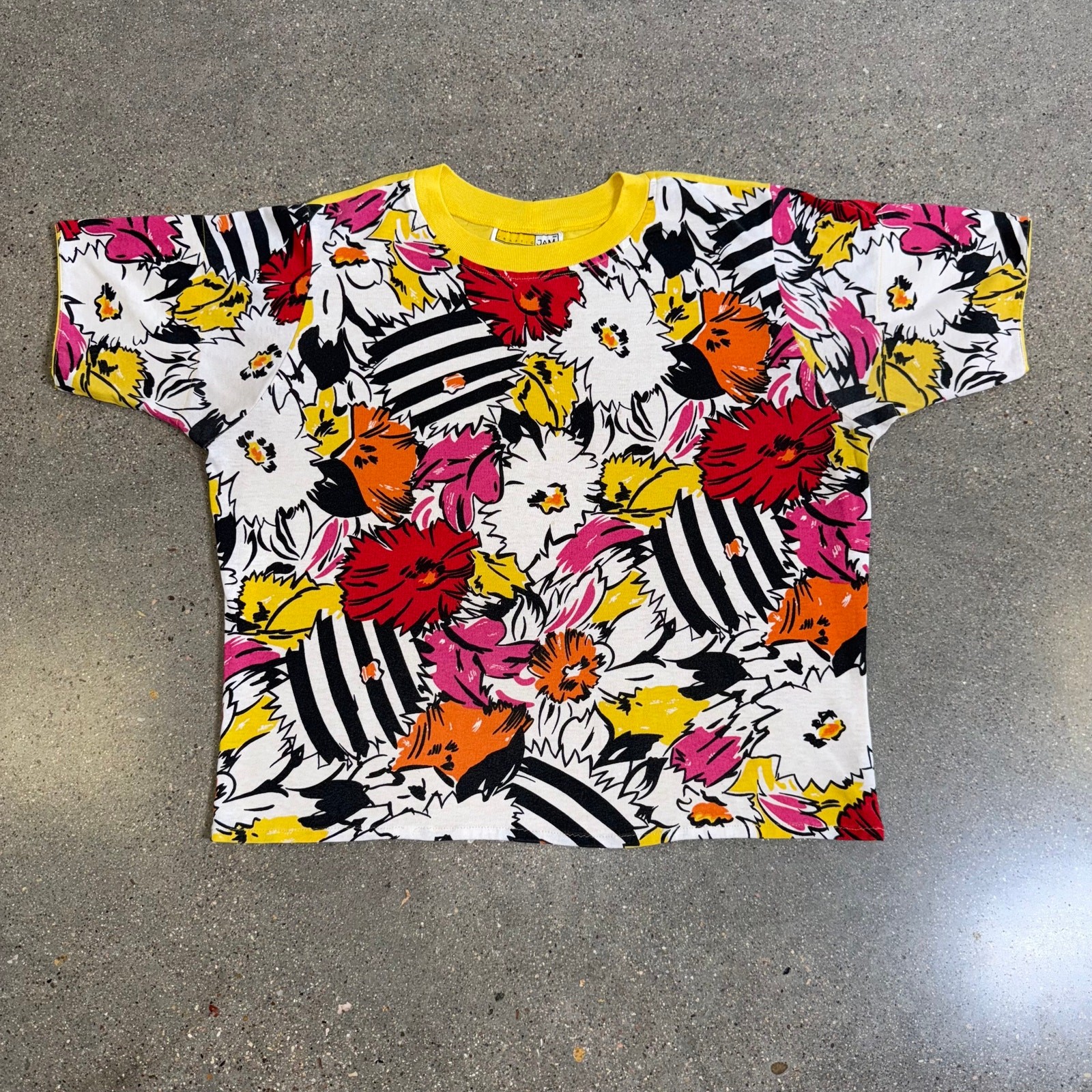 Vintage 80s Traffic Jam Wild Floral Tee Neon Pop Art Bold Print Size XL